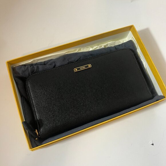Fendi Black Leather Continental Zip Around Wallet - Picture 6 of 6